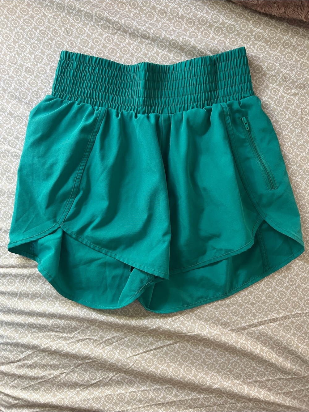 Smocked Waist Athletic Shorts in Turquoise
